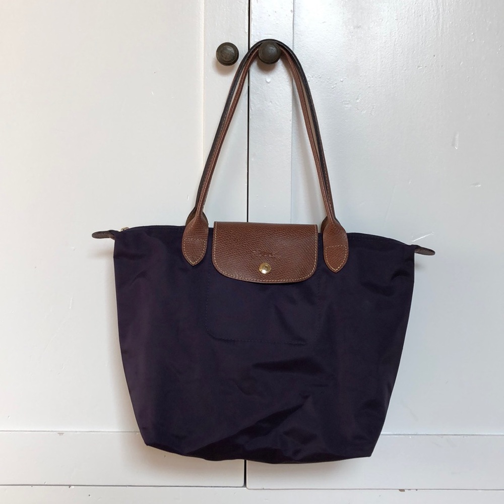 Longchamp Le Pluage small long handle in Bilberry